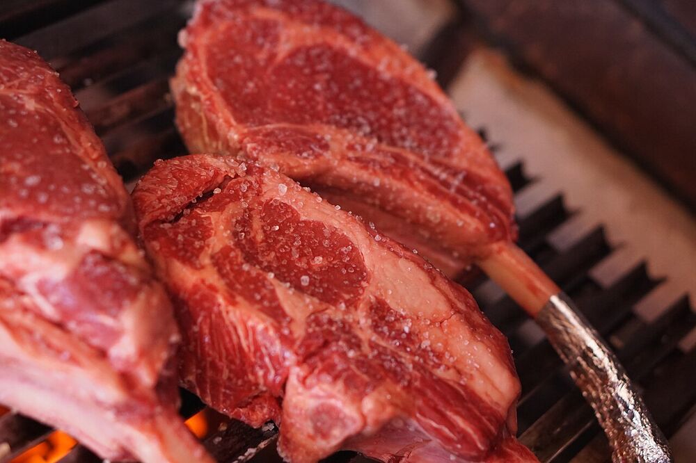 Churrasco (by-weight or rodízio, but choose calm places)