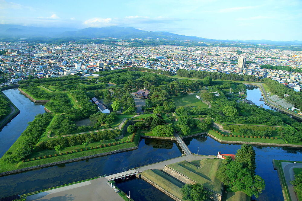 Hakodate: Morning Market + Star Fort Geometry